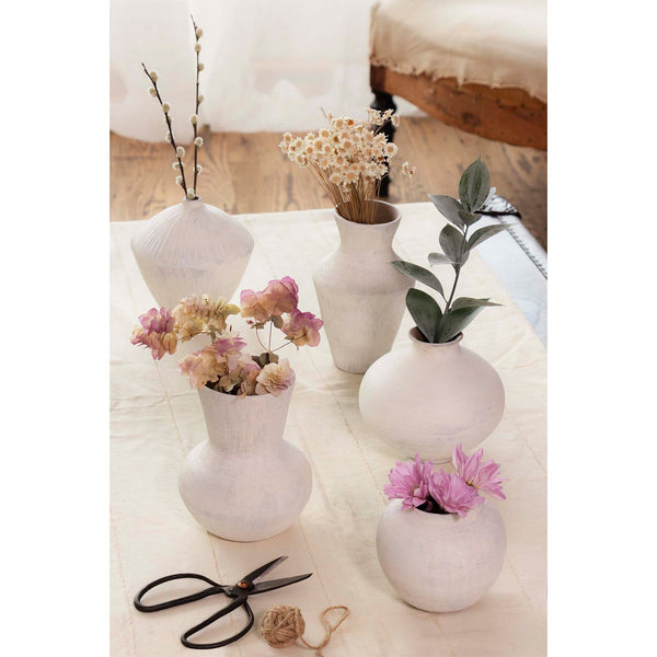 Noor Ceramic Vase Set - The Noor Ceramic Vase Set is crafted with handmade