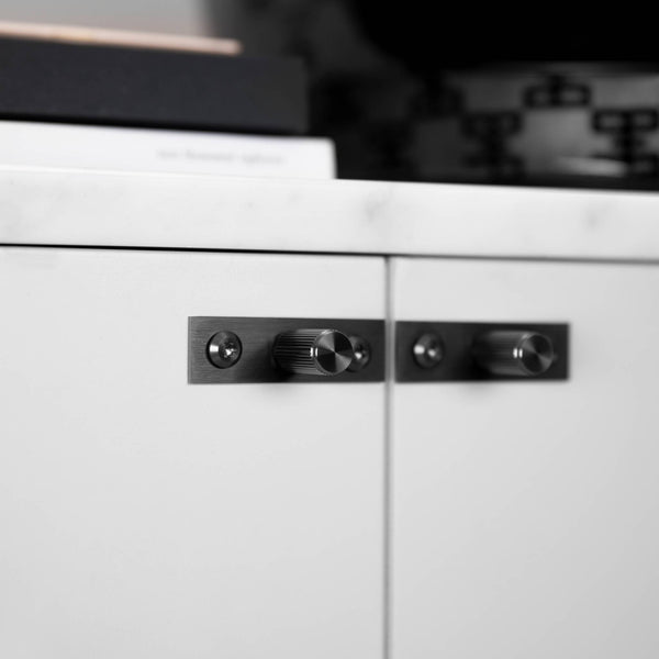 FURNITURE KNOB / PLATE / LINEAR