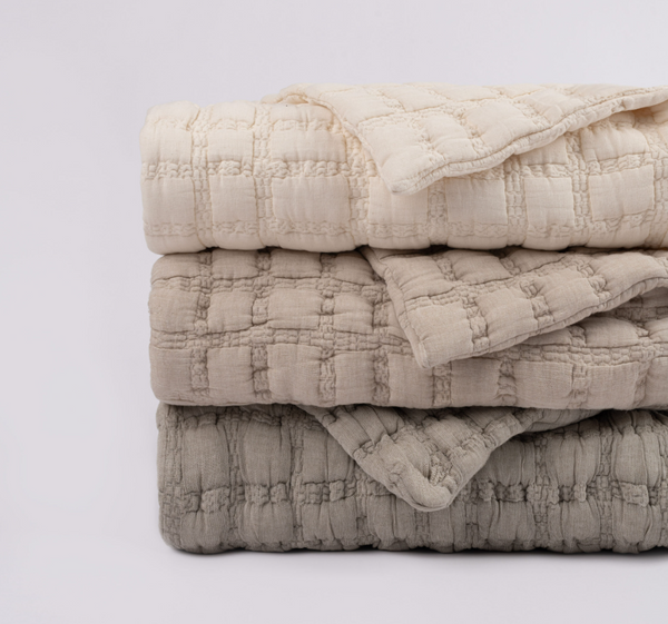 Claudia Collection