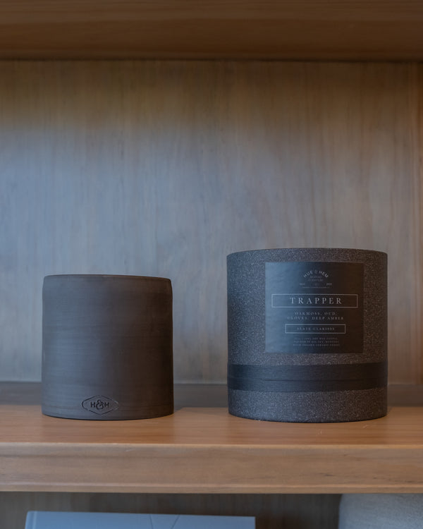 Hue & Hem Candle - Trapper