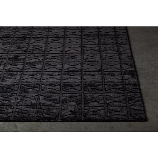 Keira Rug - Add a touch of luxury and elegance to your space w
