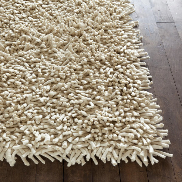 Montaro Rug - Indulge in the ultimate in comfort and luxury with