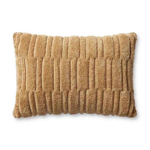 Angela Rose x Loloi Arabella Wheat 16'' x 26'' Cover w/Poly Pillow