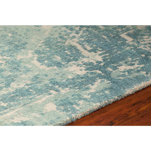 Tayla Rug - Add a pop of color and luxurious comfort to your h