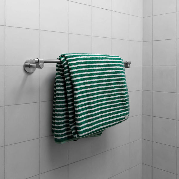 TOWEL RAIL / CAST