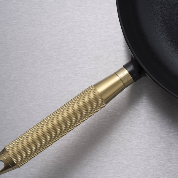 PAN / 11.02 INCHES / CROSS / STAUB / BRASS