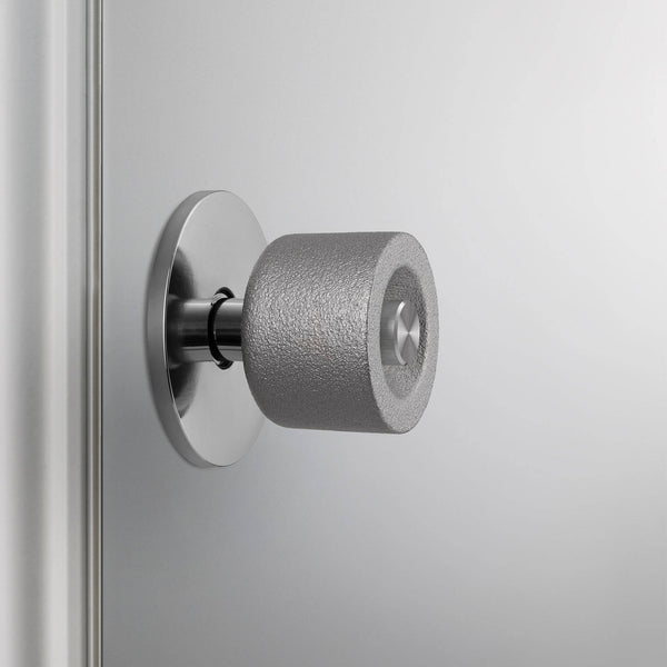 DOOR KNOB SET / CAST