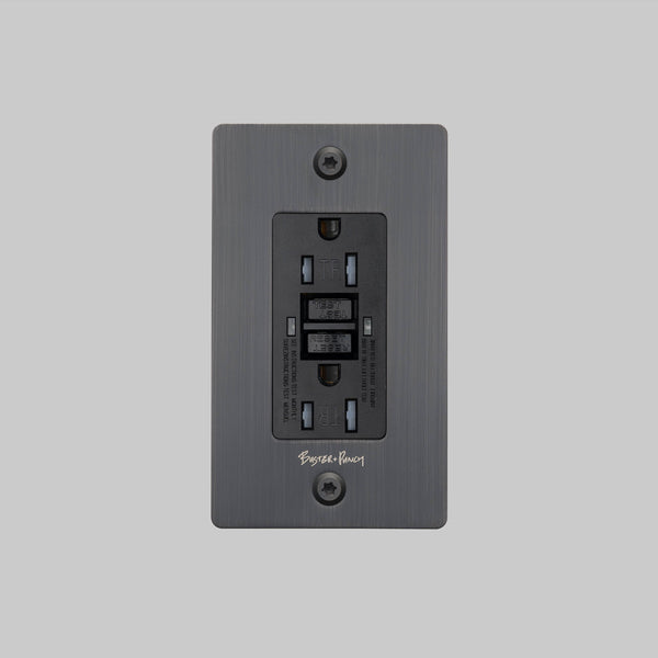 1G DUPLEX OUTLET / GFCI / LINEAR / WITH LOGO