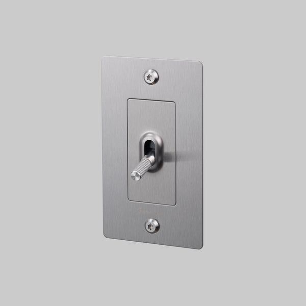 1G TOGGLE / LINEAR / WITH LOGO