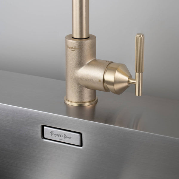 KITCHEN FAUCET / MIXER / LINEAR