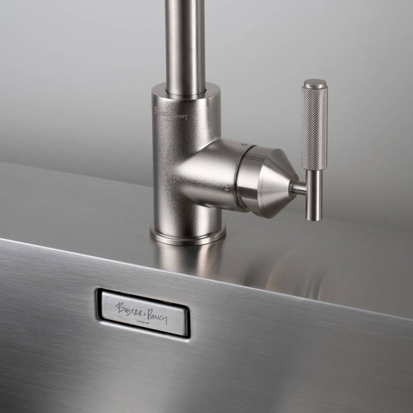 KITCHEN FAUCET / PULL-OUT MIXER / CROSS