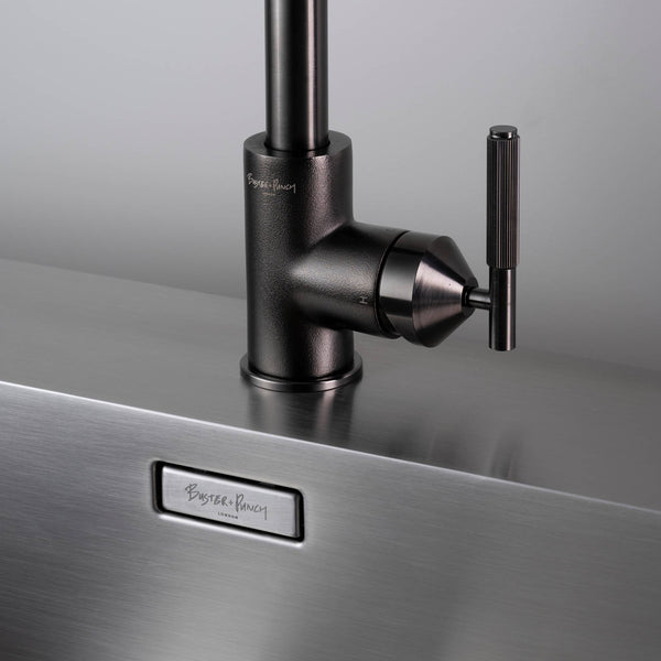 KITCHEN FAUCET / MIXER / LINEAR