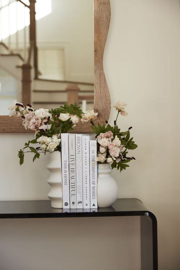 Vase Bookends