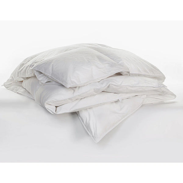 Lightweight Down Comforter
