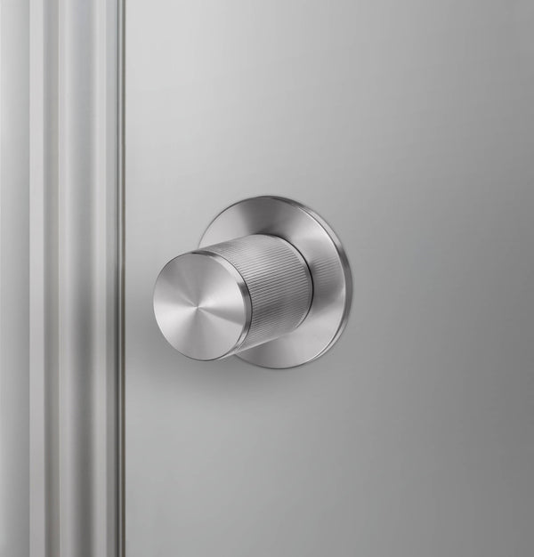 DOOR KNOB SET / PASSAGE / LINEAR
