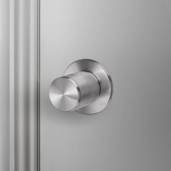 DOOR KNOB / PASSAGE / LINEAR