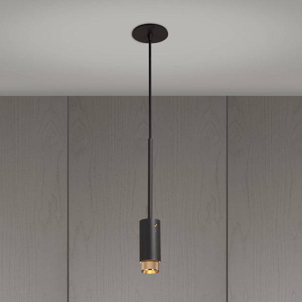 EXHAUST PENDANT / CROSS / GRAPHITE