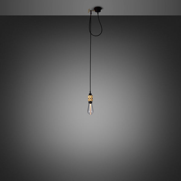 HOOKED 1.0 / NUDE / CROSS