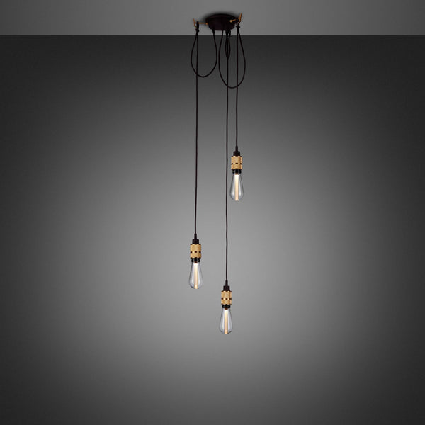 HOOKED 3.0 / NUDE / CROSS
