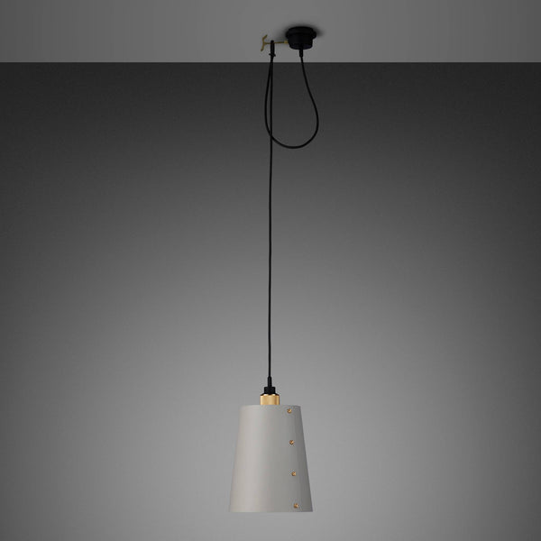 HOOKED 1.0 / LARGE / CROSS / STONE