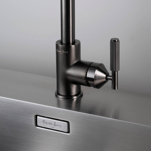 KITCHEN FAUCET / PULL-OUT MIXER / CROSS