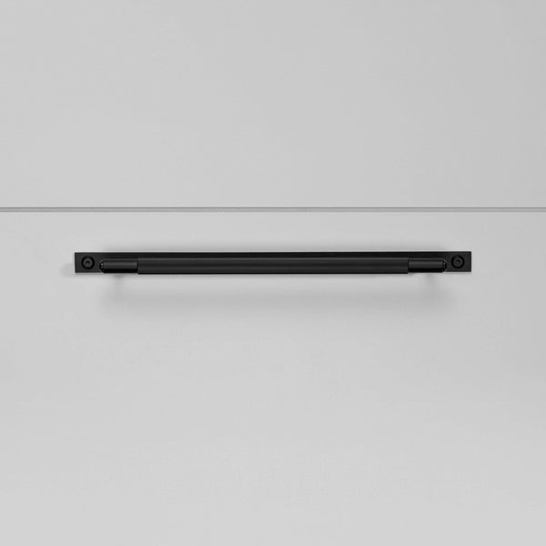 PULL BAR / PLATE / LINEAR / MEDIUM