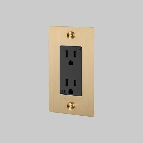 1G DUPLEX OUTLET / WITH LOGO