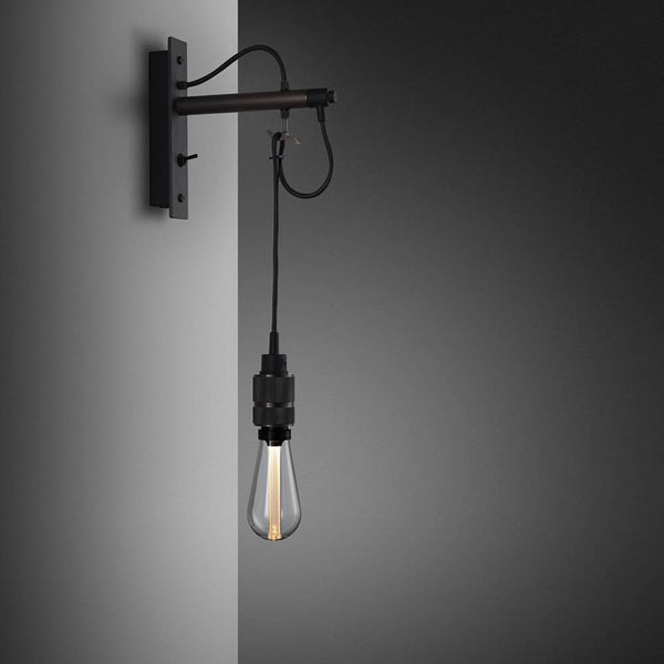 HOOKED WALL / CROSS / NUDE / GRAPHITE