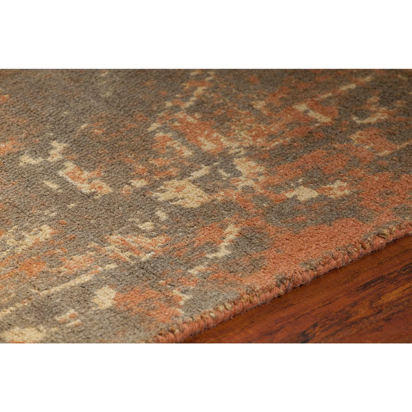 Tayla Rug - Add a pop of color and luxurious comfort to your h