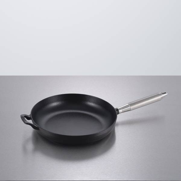 PAN / 11.02 INCHES / CROSS / STAUB