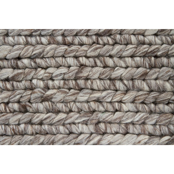 Valencia Rug - Discover the beauty and craftsmanship of our handc