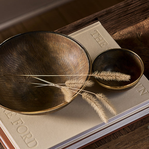 Cora Horn Bowl Set