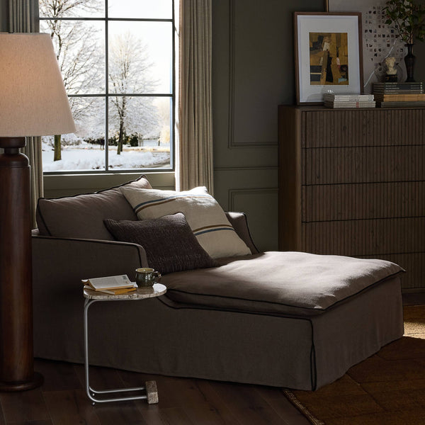 Bates Chaise