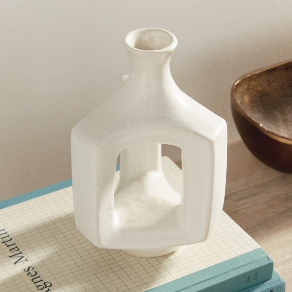 Sonya Vase Short, White