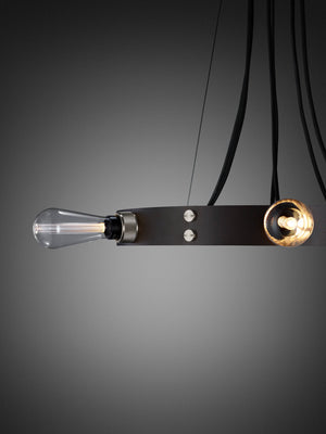 HERO LIGHT / CROSS / GRAPHITE / STEEL - 30"