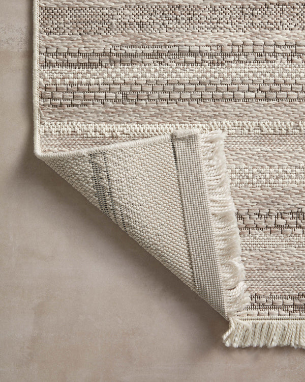 Amber Lewis x Loloi Malibu Ivory / Dove 3'-9" x 5'-9" Accent Rug