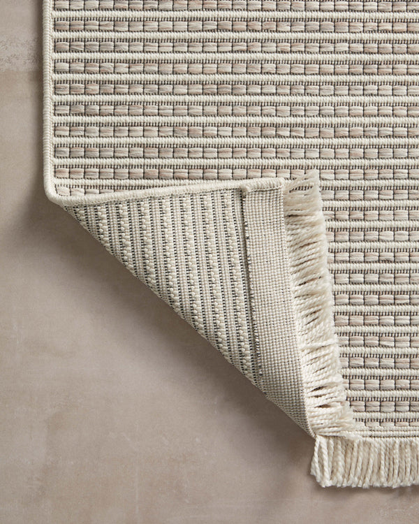 Amber Lewis x Loloi Malibu Ivory / Dove 3'-9" x 5'-9" Accent Rug