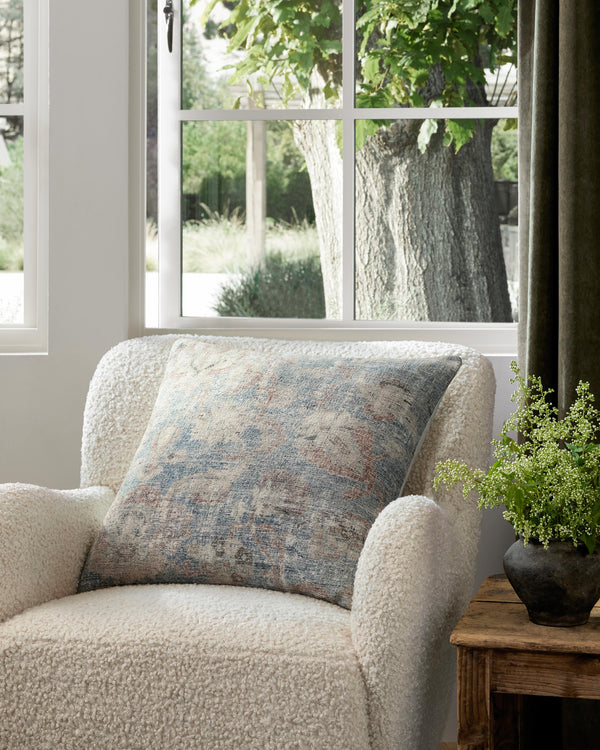 Amber Lewis x Loloi PAL0015 Sky / Natural 22" x 22" Cover w/Poly Pillow