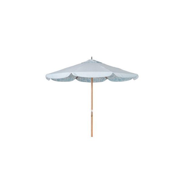 The Resort Market Umbrella / Hanalei Bay Blue Jacquard