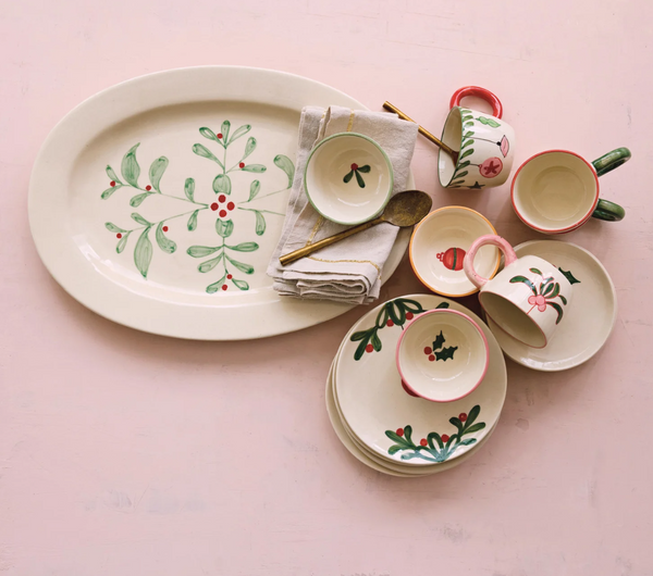 Stoneware Platter with Mistletoe