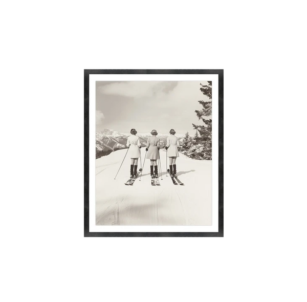 Vintage Glamour Skiers