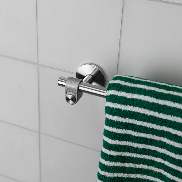 TOWEL RAIL / CAST / MEDIUM