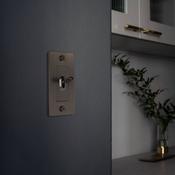 1G TOGGLE / WITH LOGO