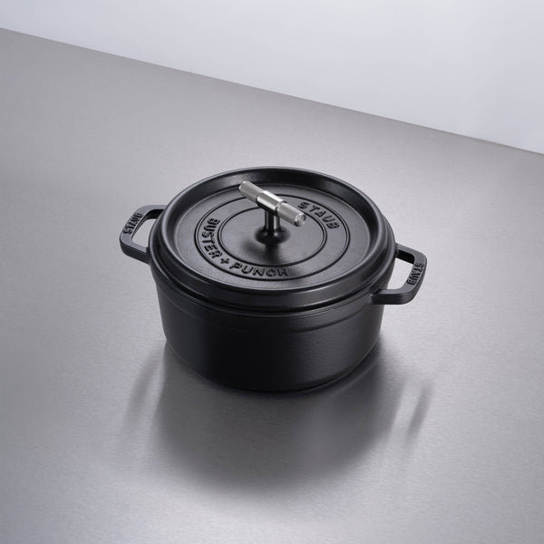 COCOTTE / 9.45 INCHES / CROSS / STAUB