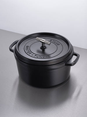 COCOTTE / 11.02 INCHES / CROSS / STAUB / BLACK