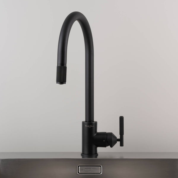 KITCHEN FAUCET / PULL-OUT MIXER / LINEAR