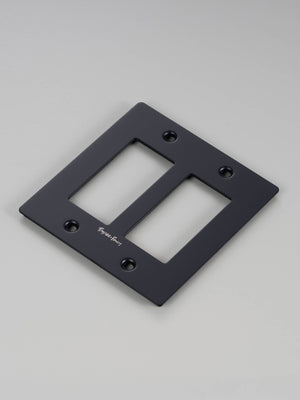 2G PLATE / WITH LOGO