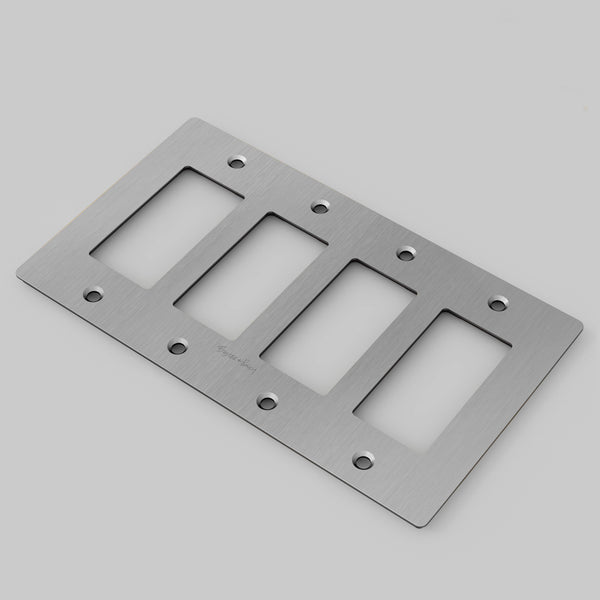 4G PLATE / POLYCARBONATE / WITH LOGO