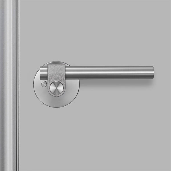 DOOR HANDLE SET / PRIVACY / CAST / LATCH INCLUDED