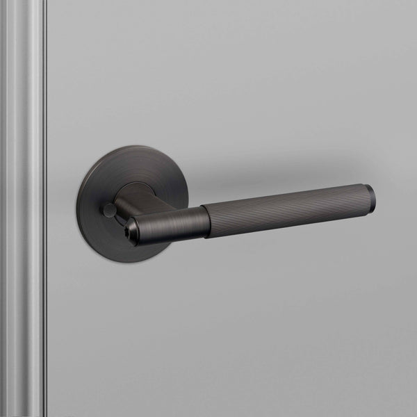 DOOR HANDLE SET / PRIVACY / LINEAR